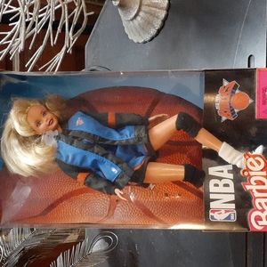 NBA Barbie New York Knicks new in box